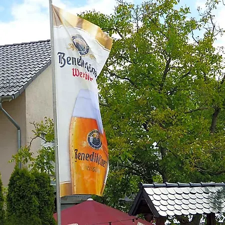 Nußknacker Hotel 2*